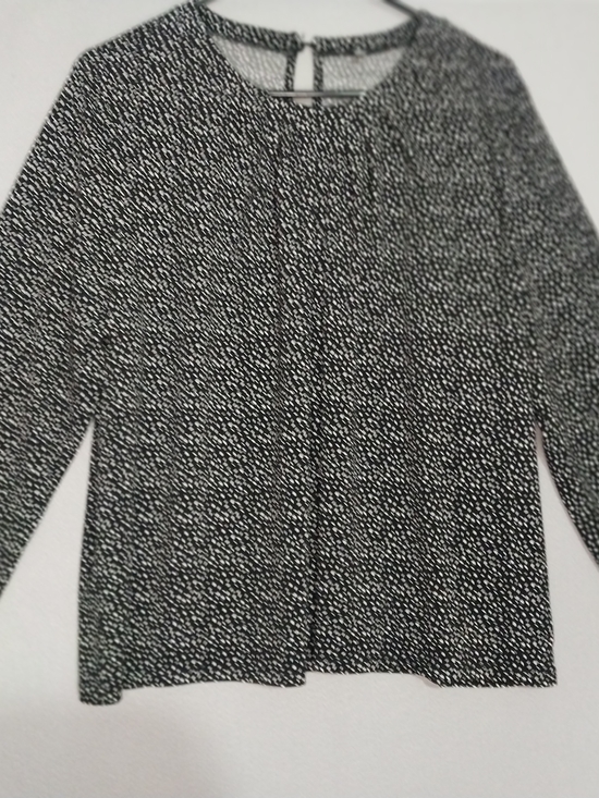 Adrianna Papell Tops - Adrianna Papell Black and White Dot-Print Long Sleeve Top